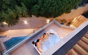 Maradiva (Adults Only)